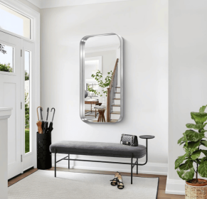This tempered glass bathroom mirror with anti-fog and anti-break features offers a rectangular frame for wall-mounted use. Featuring a metal fram (AAR5076Y20"x30": AAR10091Y40"x36")